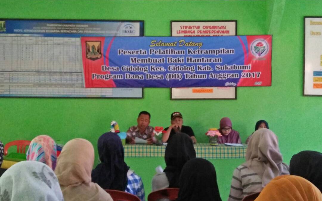 Desa Cidolog; Dana Desa Harus Tingkatkan Perekonomian Warga