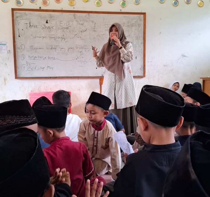 Peringatan Maulid Nabi di SD Negeri Kampung Baru: Membentuk Generasi Berakhlak Mulia