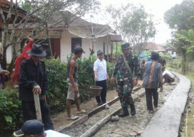 Desa Sindangraja ; Pembangunan Infrastruktur Masih Menjadi Prioritas