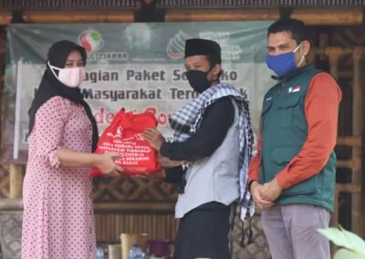 Yayasan sabadesa inisiasi kolaborasi para pihak dalam penanganan wabah Covid-19 di Sukabumi